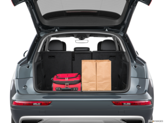 2018 audi q5 cargo area with stuff