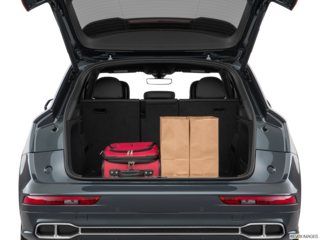 2018 audi sq5 cargo area with stuff