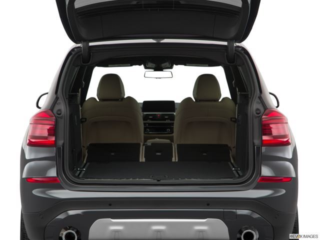 2018 bmw x3 cargo area empty