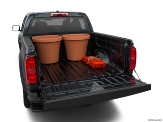 2018 chevrolet colorado cargo area with stuff