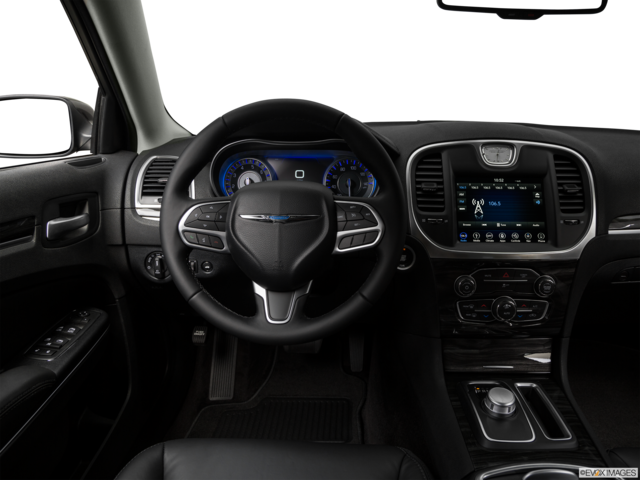 2018 chrysler 300 dashboard