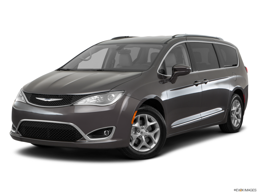 2018 chrysler pacifica angled front