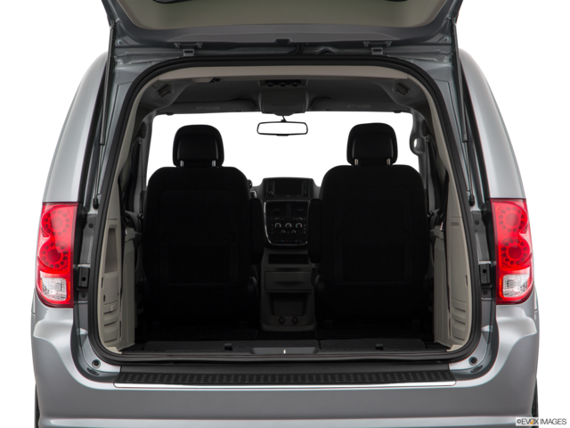 2018 dodge grand-caravan cargo area empty