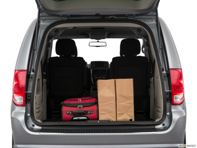 2018 dodge grand-caravan cargo area with stuff