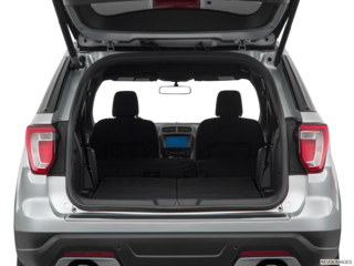 2018 ford explorer cargo area empty