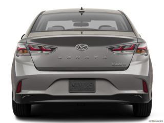 2018 hyundai sonata-hybrid back