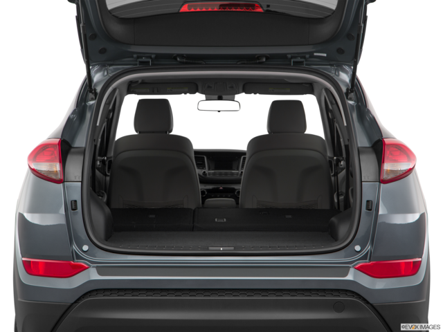 2018 hyundai tucson cargo area empty