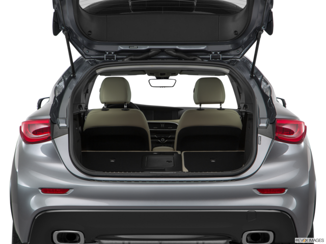 2018 infiniti qx30 cargo area empty