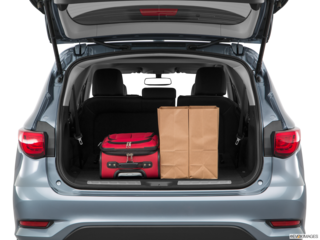 2018 infiniti qx60 cargo area with stuff