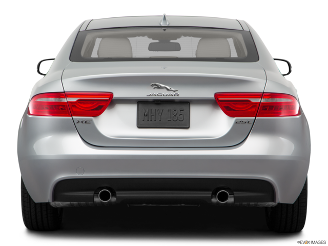 2018 jaguar xe back