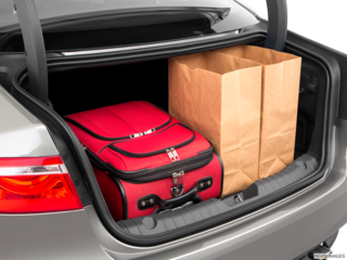 2018 jaguar xf cargo area with stuff