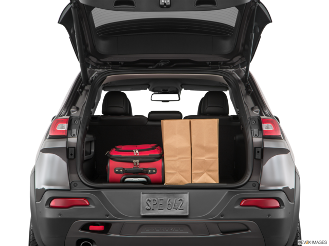 2018 jeep cherokee cargo area with stuff