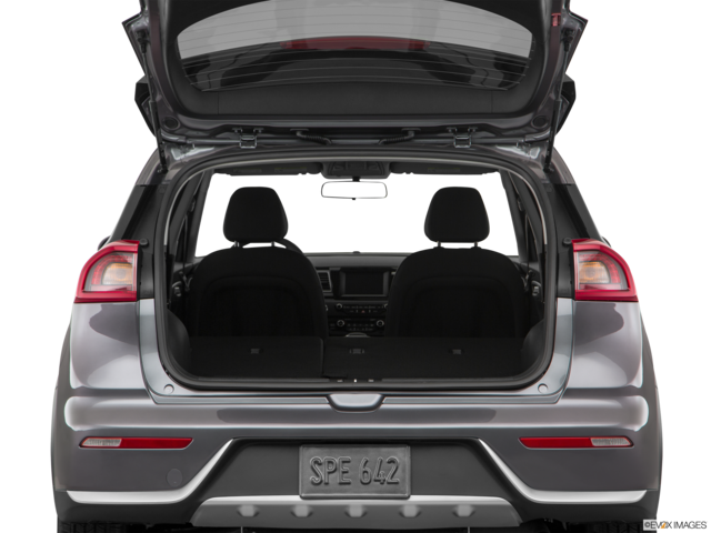 2018 kia niro cargo area empty