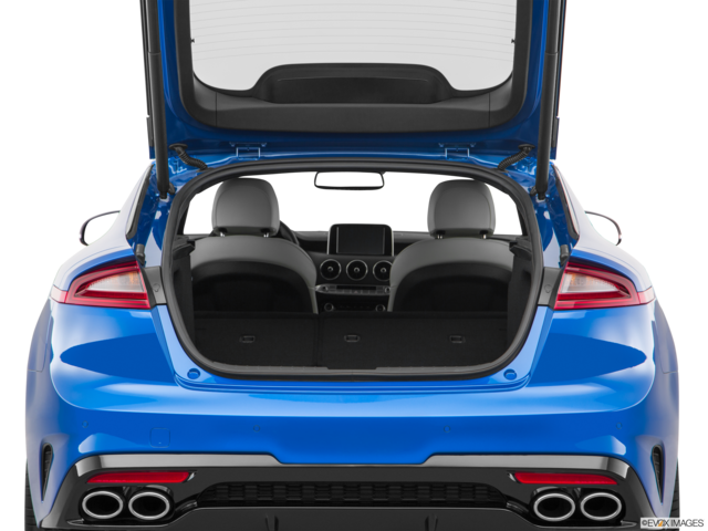 2018 kia stinger cargo area empty