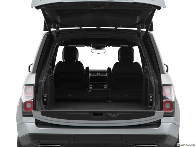 2018 land-rover range-rover cargo area empty