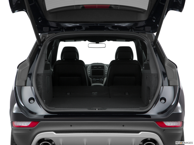 2018 lincoln mkc cargo area empty