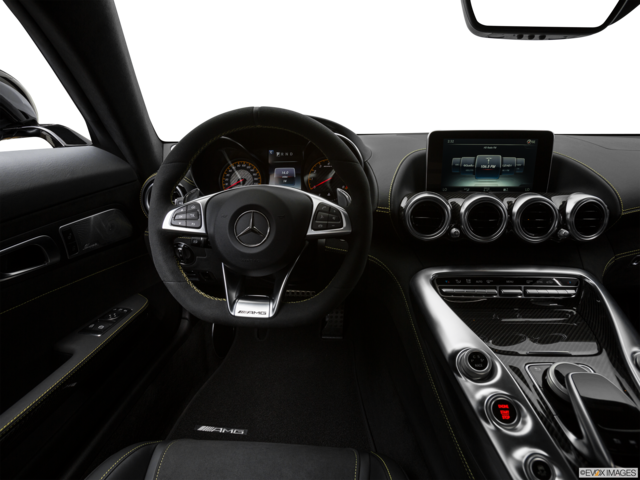 2018 mercedes-benz amg-gt dashboard
