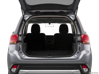 2018 mitsubishi outlander cargo area empty