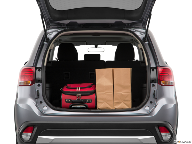2018 mitsubishi outlander cargo area with stuff