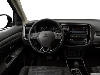 2018 mitsubishi outlander dashboard