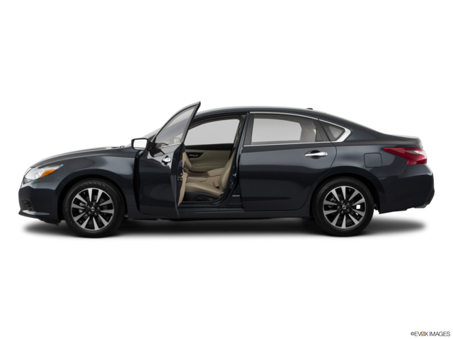 2018 nissan altima side