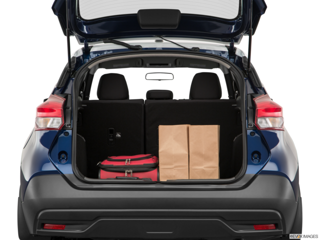 2018 nissan kicks cargo area with stuff