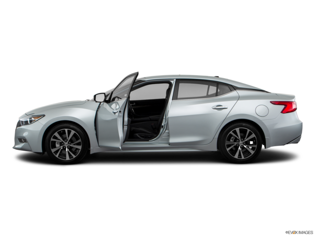 2018 nissan maxima side