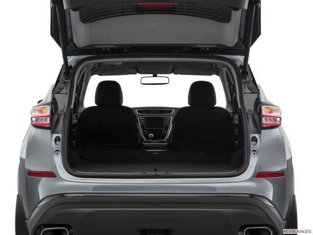 2018 nissan murano cargo area empty