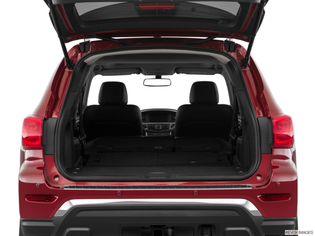 2018 nissan pathfinder cargo area empty