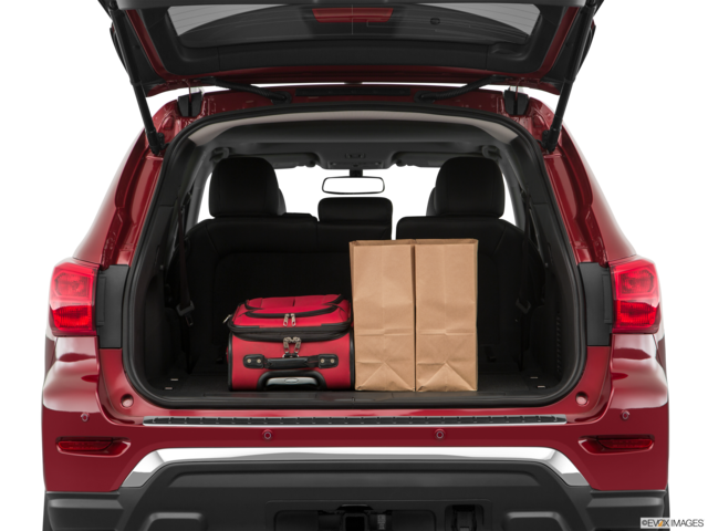 2018 nissan pathfinder cargo area with stuff