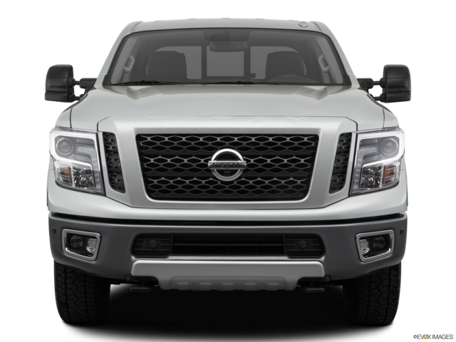 2018 nissan titan-xd front