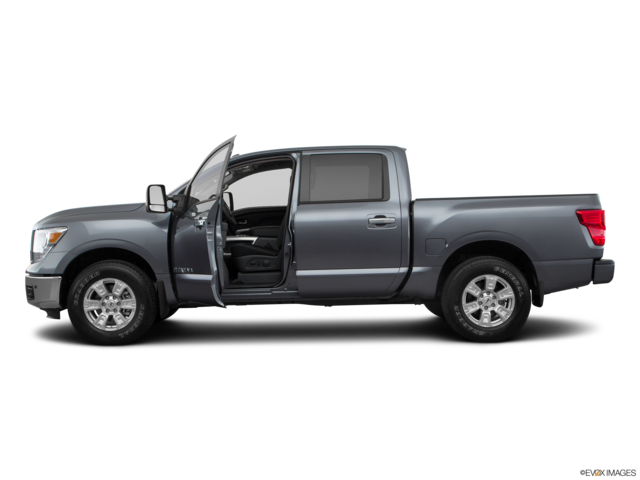 2018 nissan titan side