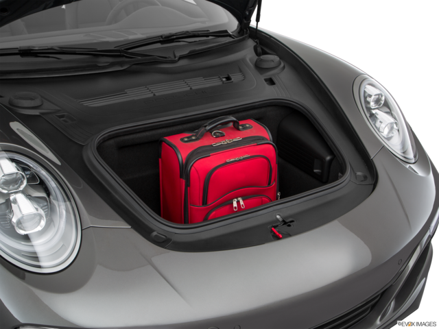 2018 porsche 911 cargo area with stuff