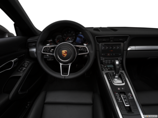 2018 porsche 911 dashboard