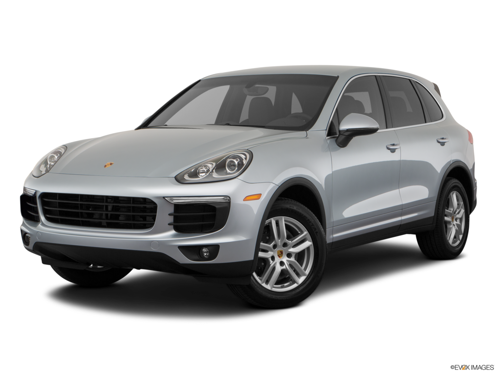 2018 porsche cayenne angled front