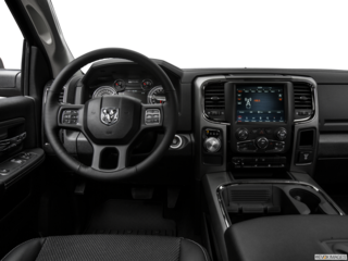 2018 ram 1500 dashboard