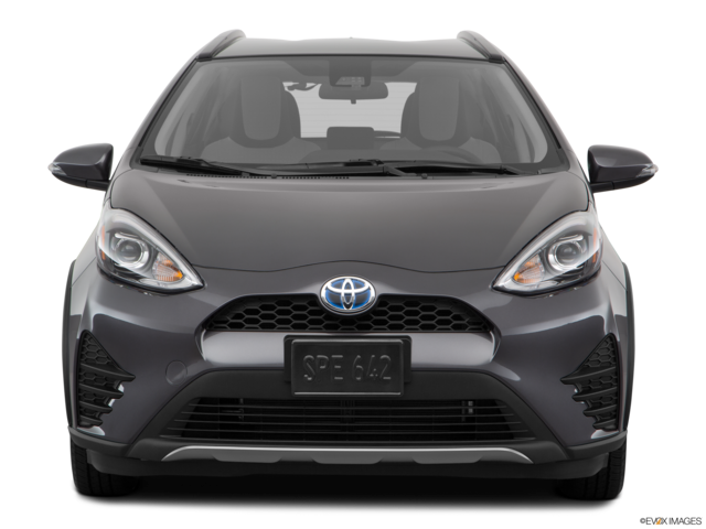 2018 toyota prius-c front