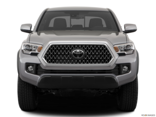 2018 toyota tacoma front