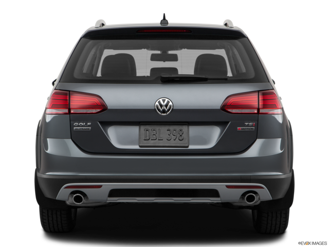 2018 volkswagen golf-alltrack back