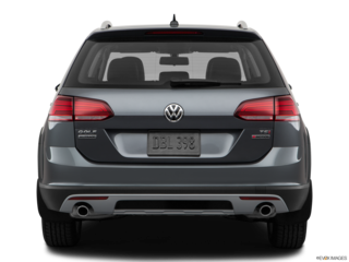 2018 volkswagen golf-alltrack back