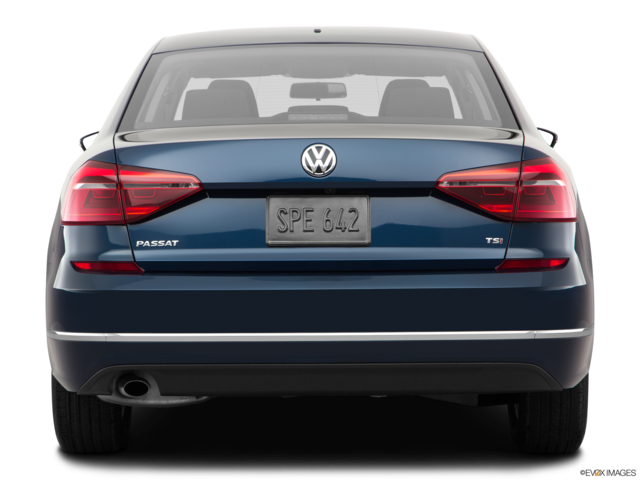 2018 volkswagen passat back