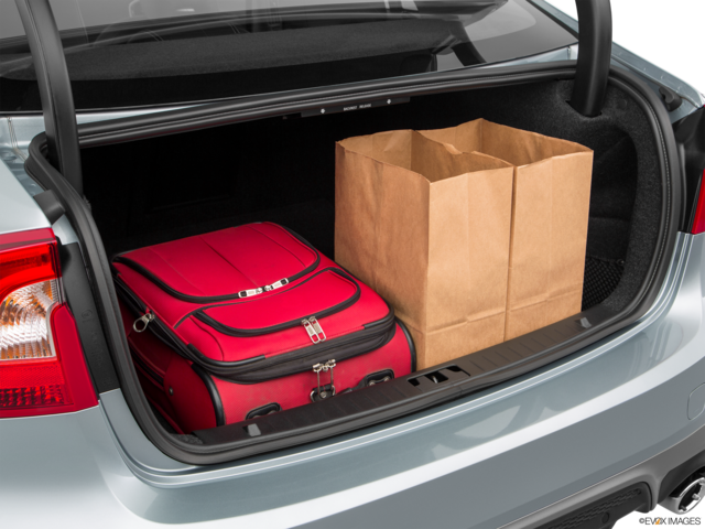 2018 volvo s60 cargo area with stuff