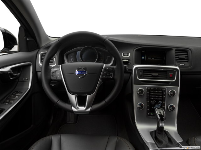 2018 volvo v60-cross-country dashboard