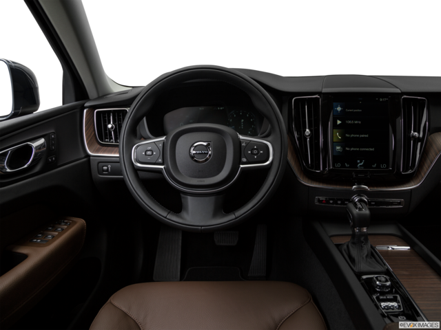 2018 volvo xc60 dashboard