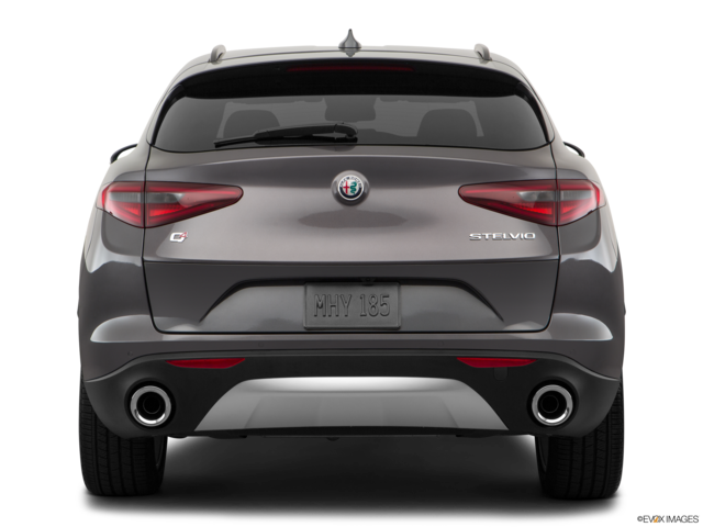 2019 alfa-romeo stelvio back
