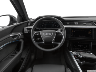 2019 audi e-tron dashboard