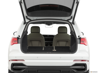 2019 audi q3 cargo area empty