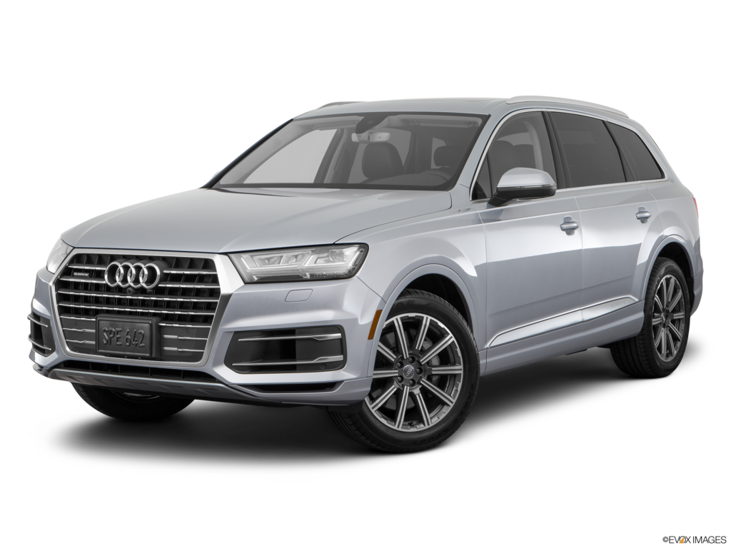 2019 audi q7 angled front