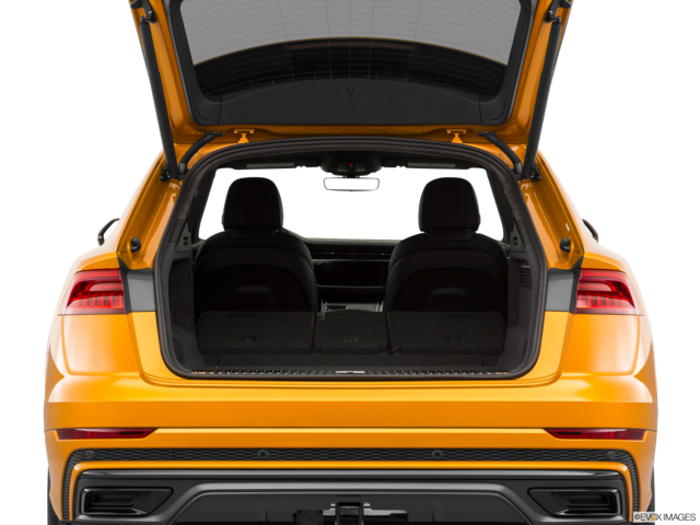2019 audi q8 cargo area empty