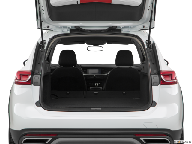 2019 buick regal-tourx cargo area empty